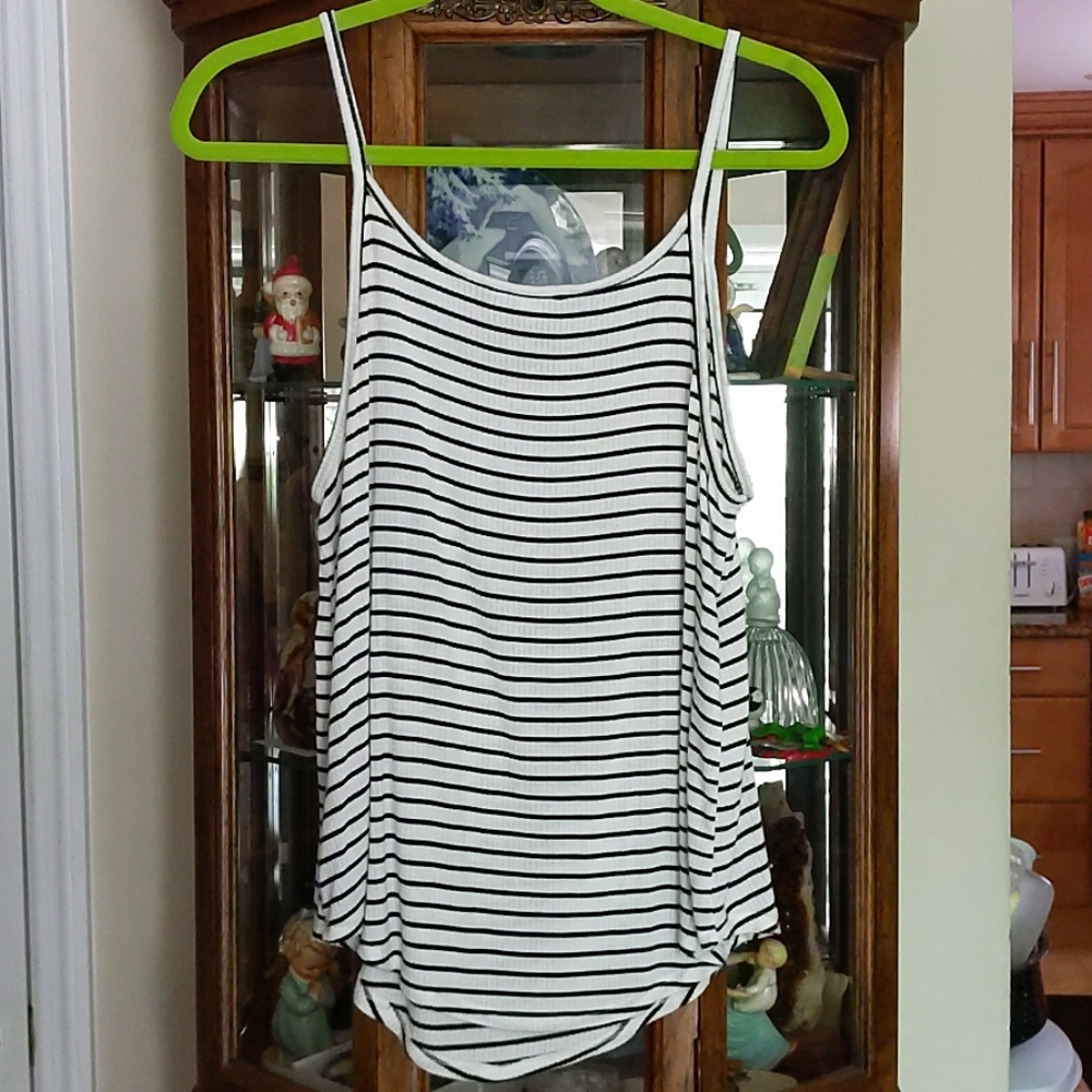 Aeropostale Striped Round Hem Cami - Picture 2 of 4